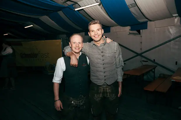 Schmalzlerfest Perlesreut 2026 Umzug, Bieranstich, Perlesreuter BleMUSI Foto 2601849