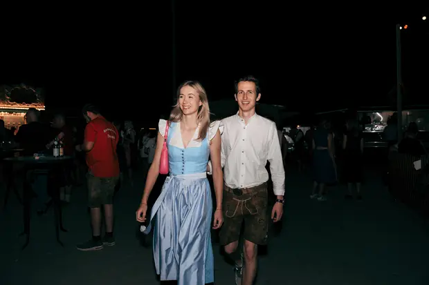 Schmalzlerfest Perlesreut 2026 Umzug, Bieranstich, Perlesreuter BleMUSI Foto 2601851