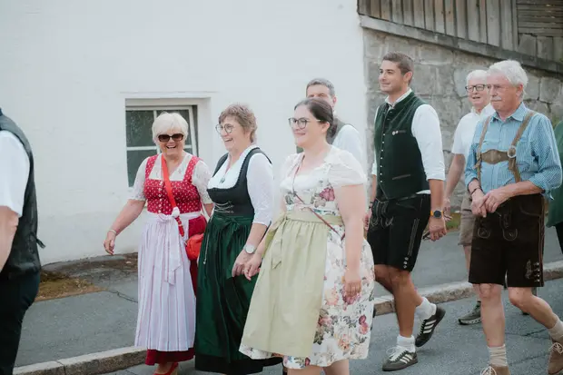 Schmalzlerfest Perlesreut 2026 Umzug, Bieranstich, Perlesreuter BleMUSI Foto 2601918