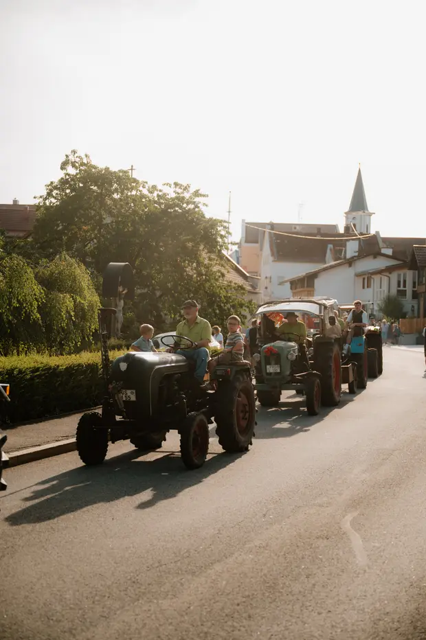 Schmalzlerfest Perlesreut 2026 Umzug, Bieranstich, Perlesreuter BleMUSI Foto 2601965