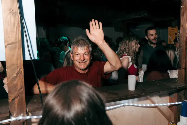 Schmalzlerfest Perlesreut 2026 Umzug, Bieranstich, Perlesreuter BleMUSI Foto 2602274