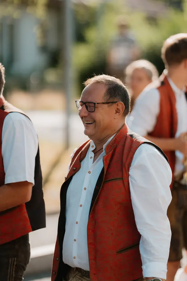 Schmalzlerfest Perlesreut 2026 Umzug, Bieranstich, Perlesreuter BleMUSI Foto 2602292