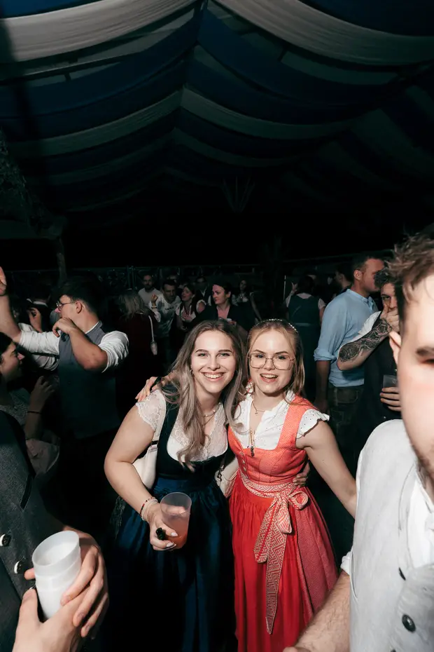 Schmalzlerfest Perlesreut 2026 Umzug, Bieranstich, Perlesreuter BleMUSI Foto 2602318