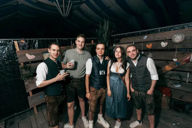 Schmalzlerfest Perlesreut 2026 Umzug, Bieranstich, Perlesreuter BleMUSI Foto 2602340
