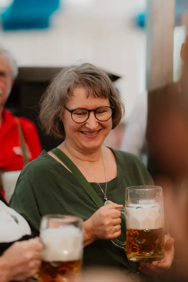 Schmalzlerfest Perlesreut 2026 Umzug, Bieranstich, Perlesreuter BleMUSI Foto 2602393