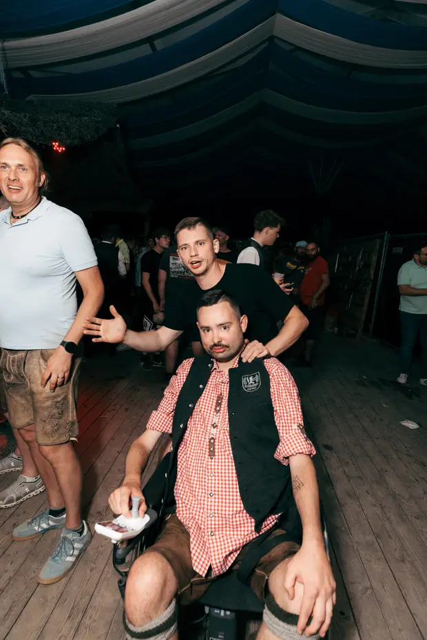 Schmalzlerfest Perlesreut 2026 Umzug, Bieranstich, Perlesreuter BleMUSI Foto 2602418