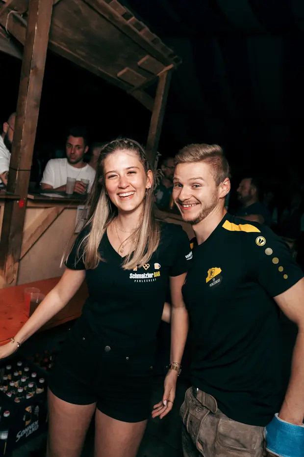 Schmalzlerfest Perlesreut 2026 Umzug, Bieranstich, Perlesreuter BleMUSI Foto 2602443