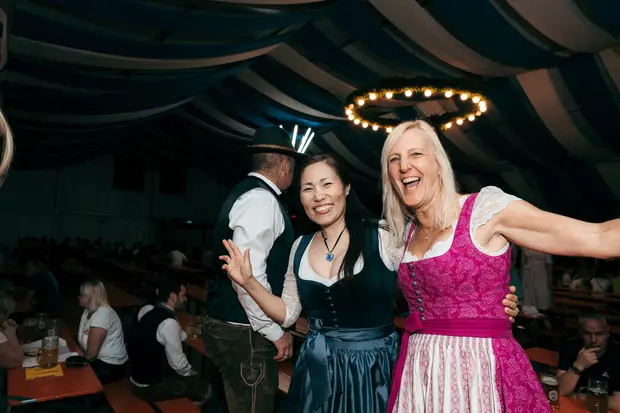 Schmalzlerfest Perlesreut 2026 Kinderzug, Seniorennachmittag, Sammer of Love, SchmalzlerBAR Foto 2602718