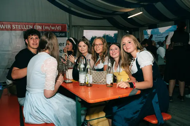 Schmalzlerfest Perlesreut 2026 Rotzfrech Foto 2600019