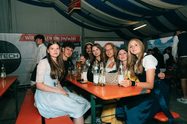 Schmalzlerfest Perlesreut 2026 Rotzfrech Foto 2600021