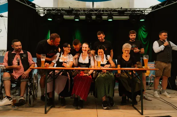 Schmalzlerfest Perlesreut 2026 Ehrung, Schnupferwettbewerb, d Noudnigln, Verlosung, WM-Finale Foto 2603446
